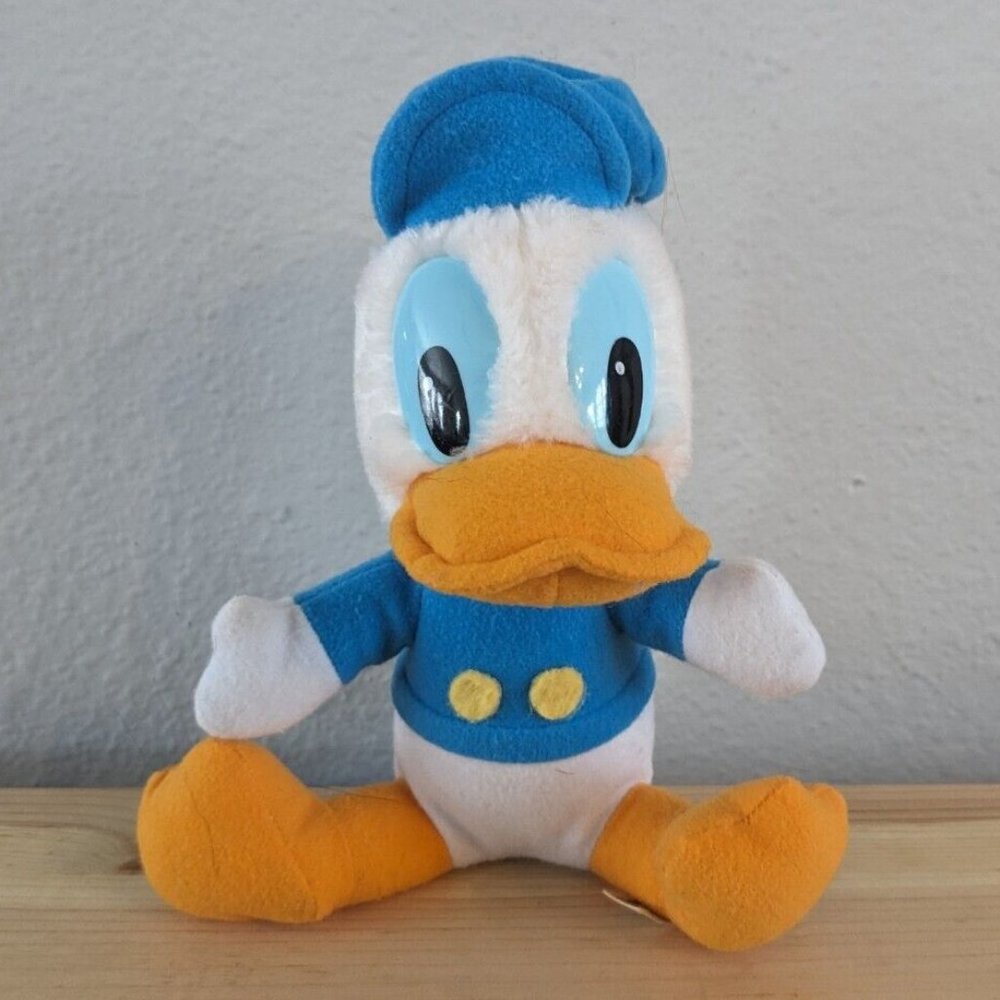 Disney Donald Duck vintage plush Christmas Carol